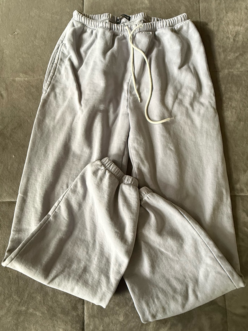 Brandy Melville Light Gray-Blue Drawstring Sweatpants Approx. Size 4-6
